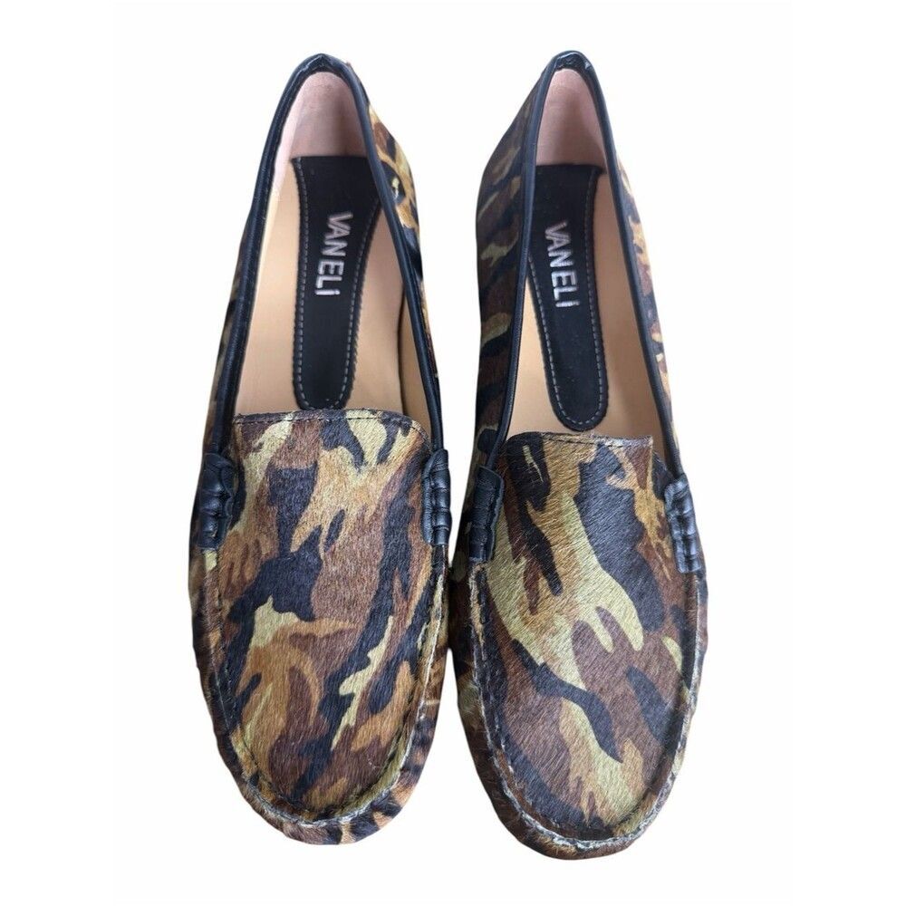 Vaneli Albion Calf Hair Loafer Flats size 7 1/2 M Camo Driving Round Toe Shoes